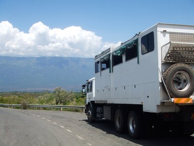 african safari truck